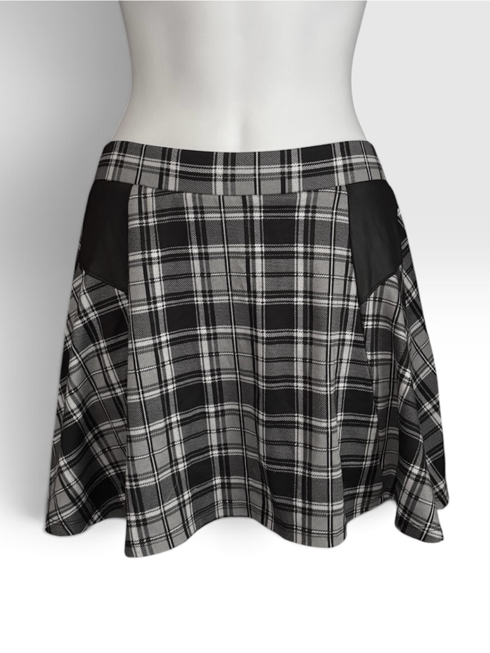 Y2K Joe Benbasset Black and Gray Plaid Skater Skirt